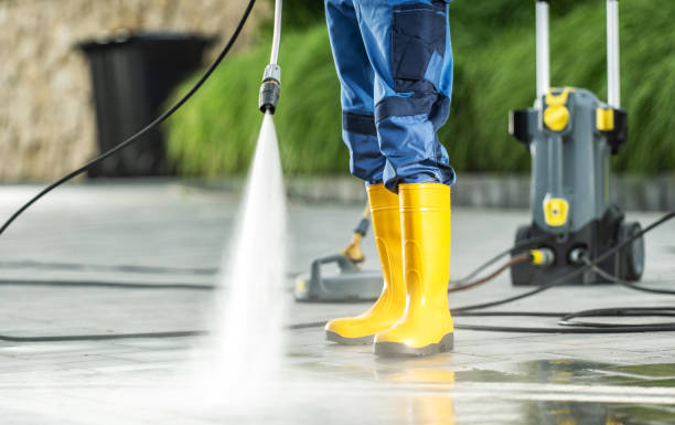 Best Garage Pressure Washing  in Seven Corners, VA